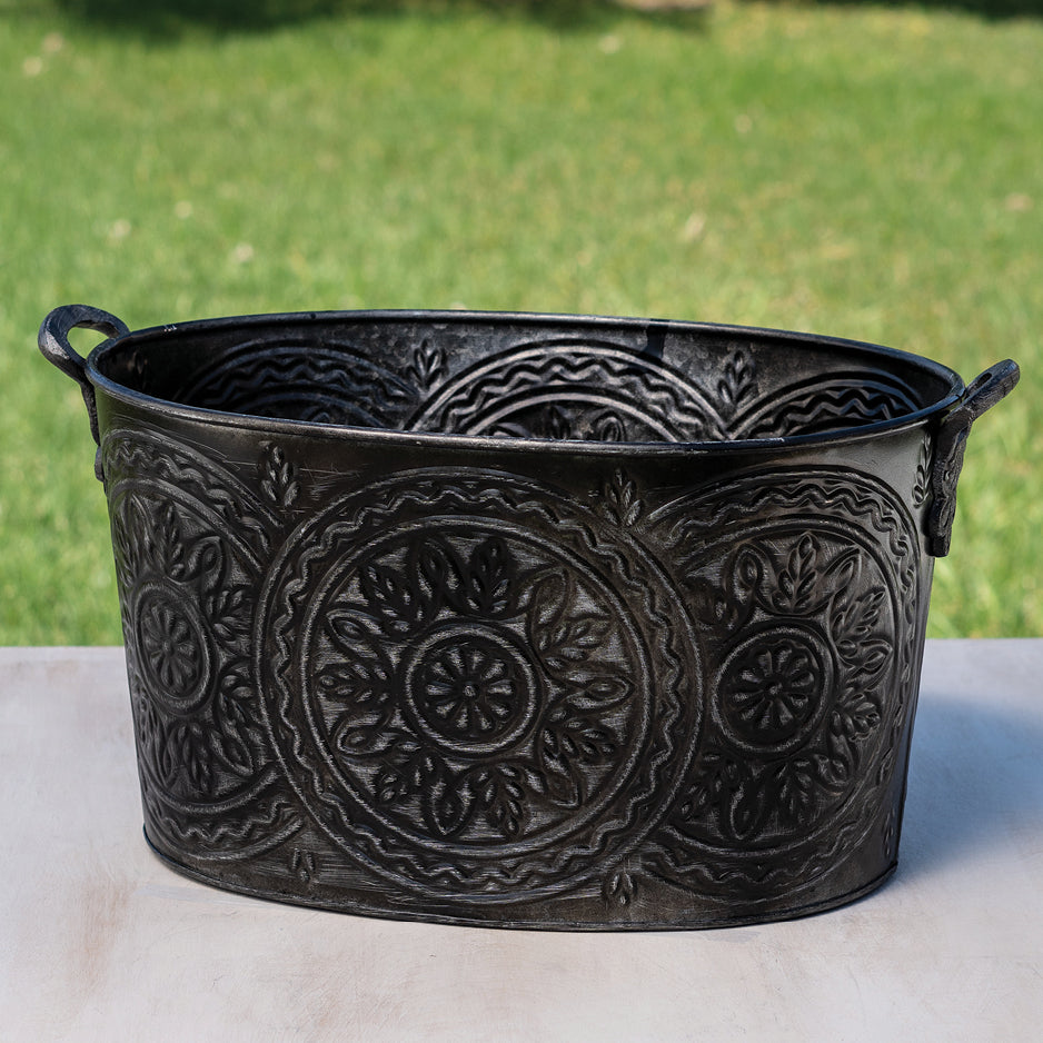 IH_15365 18" EGIFTHOME GALV. BLACK PRINT OVAL TUB BUCKET HOME DECOR NEW