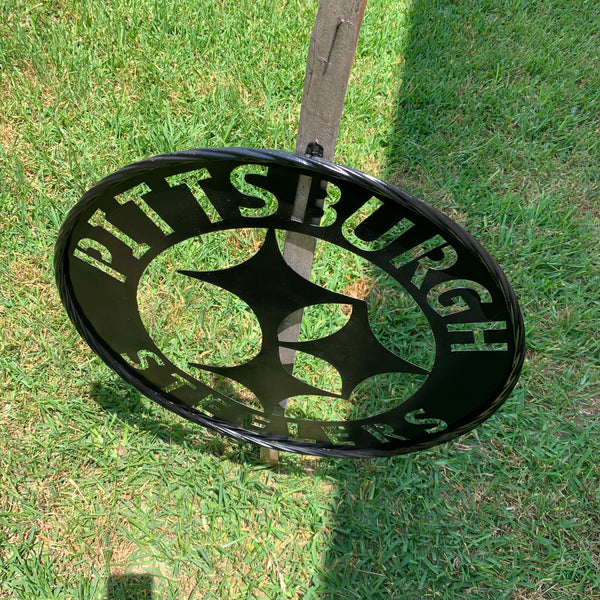 PITTSBURGH BLACK METAL DISC CUSTOM VINTAGE CRAFT TEAM SPORTS SIGN HANDMADE