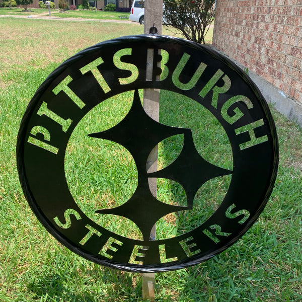 PITTSBURGH BLACK METAL DISC CUSTOM VINTAGE CRAFT TEAM SPORTS SIGN HANDMADE