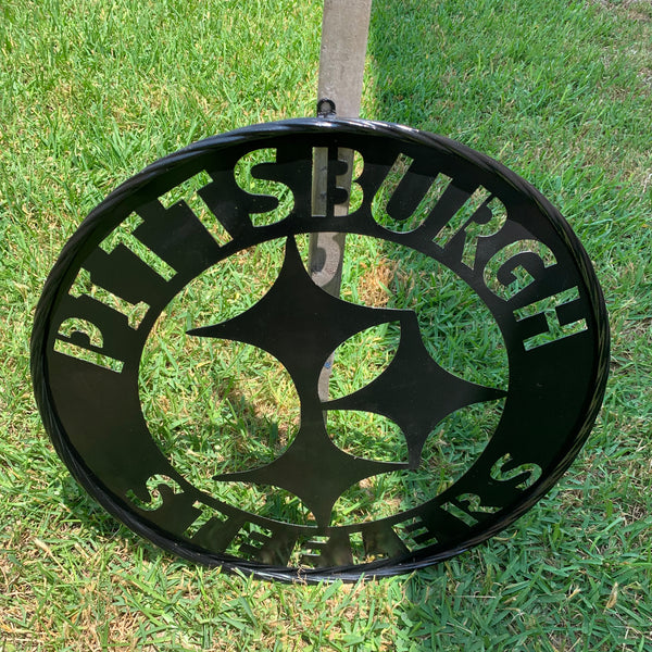 PITTSBURGH BLACK METAL DISC CUSTOM VINTAGE CRAFT TEAM SPORTS SIGN HANDMADE