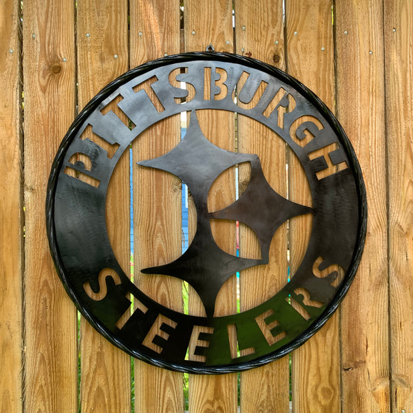 PITTSBURGH BLACK METAL DISC CUSTOM VINTAGE CRAFT TEAM SPORTS SIGN HANDMADE