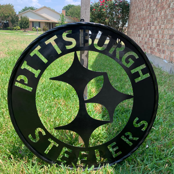 PITTSBURGH BLACK METAL DISC CUSTOM VINTAGE CRAFT TEAM SPORTS SIGN HANDMADE