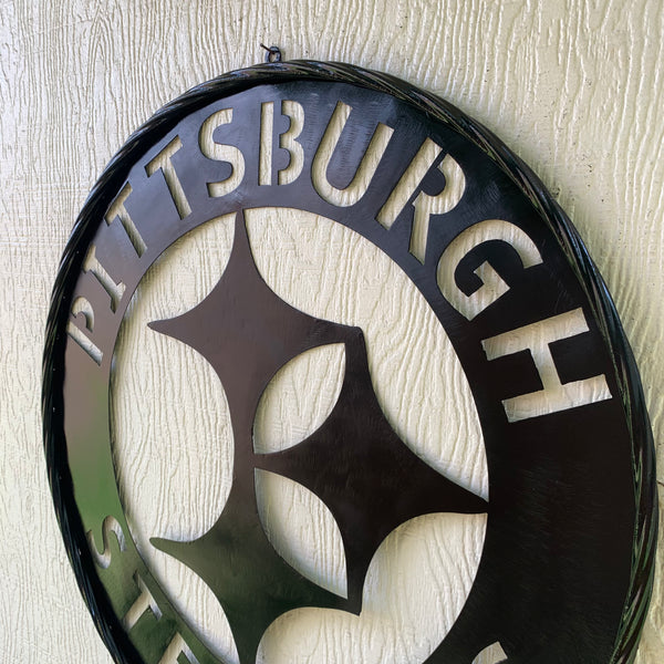 PITTSBURGH BLACK METAL DISC CUSTOM VINTAGE CRAFT TEAM SPORTS SIGN HANDMADE