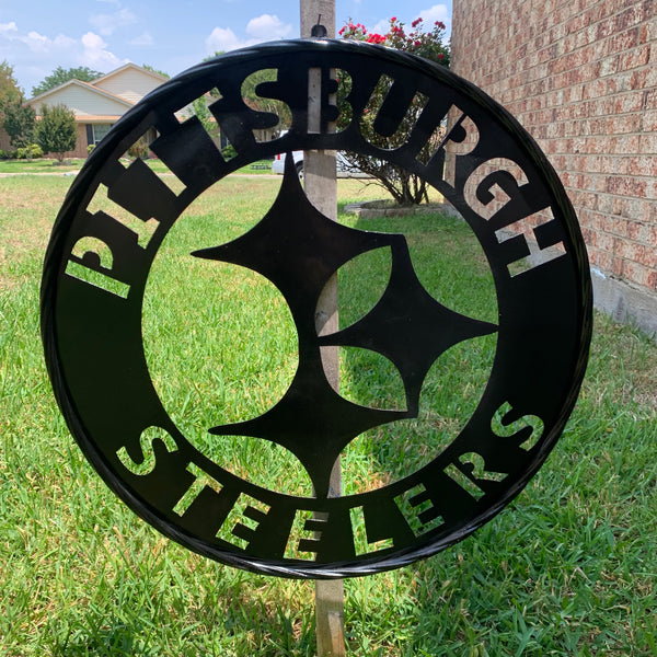 PITTSBURGH BLACK METAL DISC CUSTOM VINTAGE CRAFT TEAM SPORTS SIGN HANDMADE