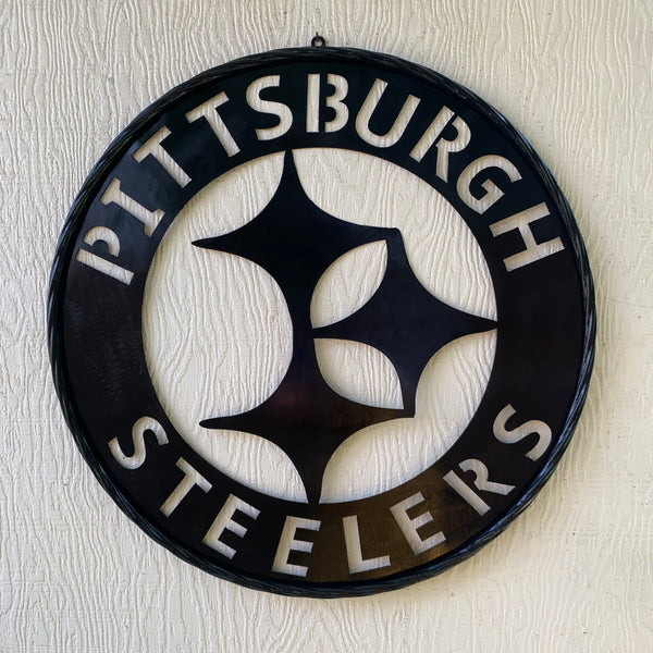 PITTSBURGH BLACK METAL DISC CUSTOM VINTAGE CRAFT TEAM SPORTS SIGN HANDMADE