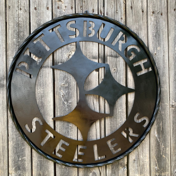 PITTSBURGH BLACK METAL DISC CUSTOM VINTAGE CRAFT TEAM SPORTS SIGN HANDMADE