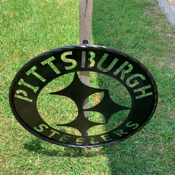 PITTSBURGH BLACK METAL DISC CUSTOM VINTAGE CRAFT TEAM SPORTS SIGN HANDMADE