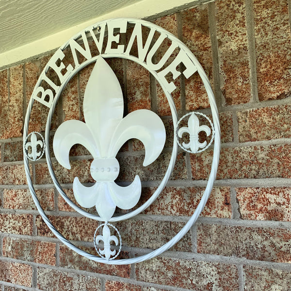 24", 32" GLOSS WHITE FLEUR DE LIS BIENVENUE METAL WALL ART WESTERN HOME DECOR