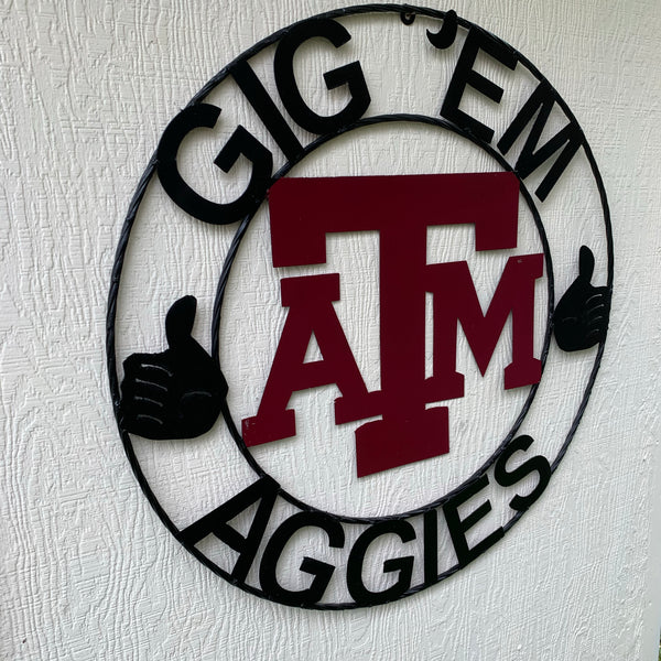 TEXAS A&M, GIGEM AGGIES THUMBS UP METAL CUSTOM VINTAGE CRAFT TEAM SIGN HANDMADE
