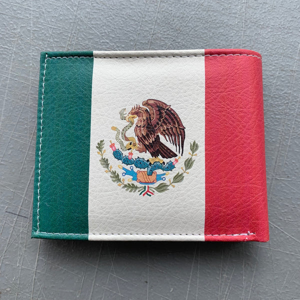 4.25" x 3.75" MEXICO FLAG WALLET LEATHER BIFOLD WALLET NEW-- FREE SHIPPING