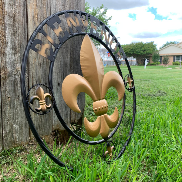 BIENVENUE FLEUR DE LIS METAL WALL ART WESTERN HOME DECOR RUSTIC GOLD & BLACK NEW--FREE SHIPPING