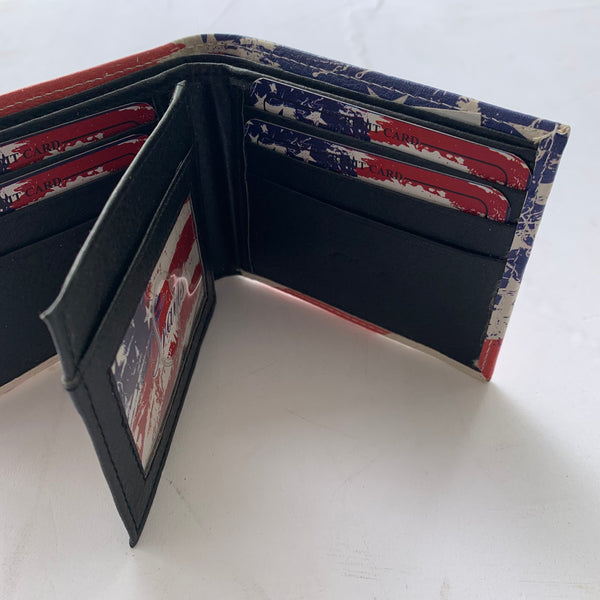 4.25" x 3.75" USA FLAG RED WHITE BLUE WALLET LEATHER BIFOLD WALLET NEW-- FREE SHIPPING