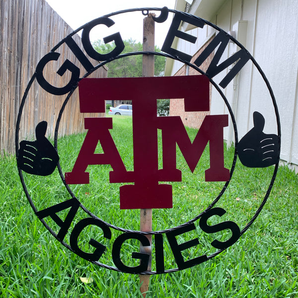TEXAS A&M, GIGEM AGGIES THUMBS UP METAL CUSTOM VINTAGE CRAFT TEAM SIGN HANDMADE