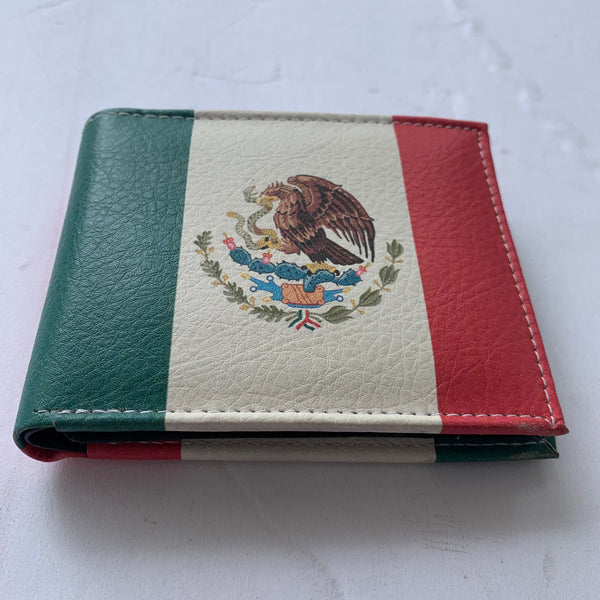 4.25" x 3.75" MEXICO FLAG WALLET LEATHER BIFOLD WALLET NEW-- FREE SHIPPING