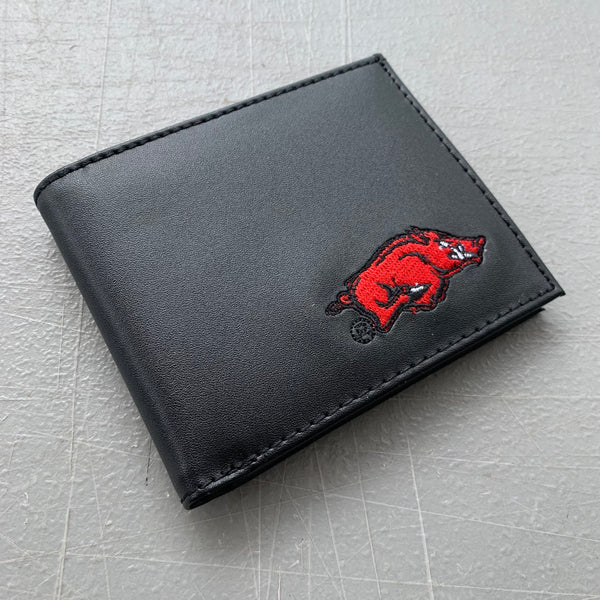 4.25" x 3.75" ARKANSAS RAZORBACKS CUSTOM LEATHER WALLET BIFOLD STYLE NEW-- FREE SHIPPING