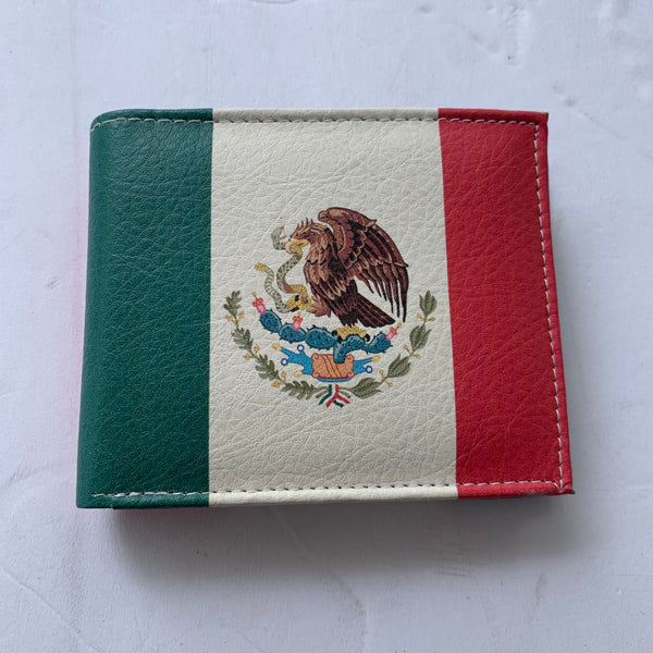 4.25" x 3.75" MEXICO FLAG WALLET LEATHER BIFOLD WALLET NEW-- FREE SHIPPING