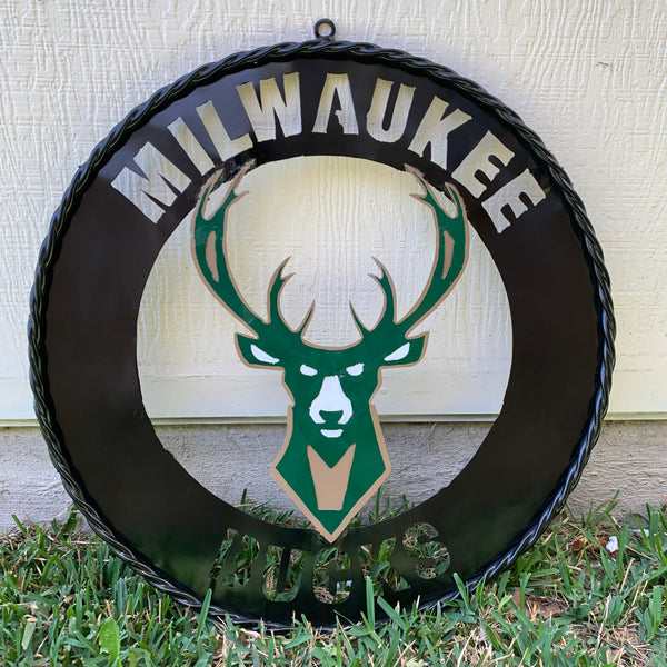 24" MILWAUKEE BUCKS WIDE BAND DISC STYLE METAL CUSTOM VINTAGE CRAFT TEAM SPORTS SIGN HANDMADE