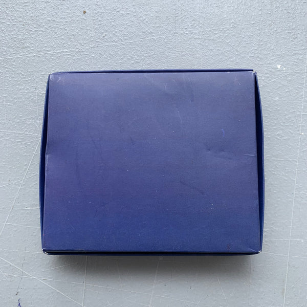 4.25" x 3.75" USA FLAG AMERICANA WALLET LEATHER BIFOLD WALLET NEW-- FREE SHIPPING