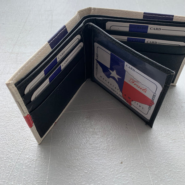 4.25" x 3.75" TEXAS FLAG WALLET LEATHER BIFOLD WALLET NEW-- FREE SHIPPING