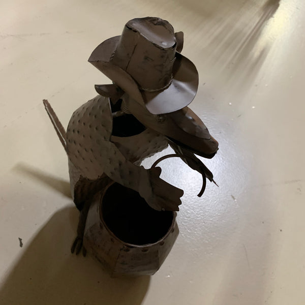 18" ARMADILLO GARDEN ANIMAL SCULPTURE METAL DECOR ORNAMENT OUTDOOR OR INDOOR TEXAS YARD ART