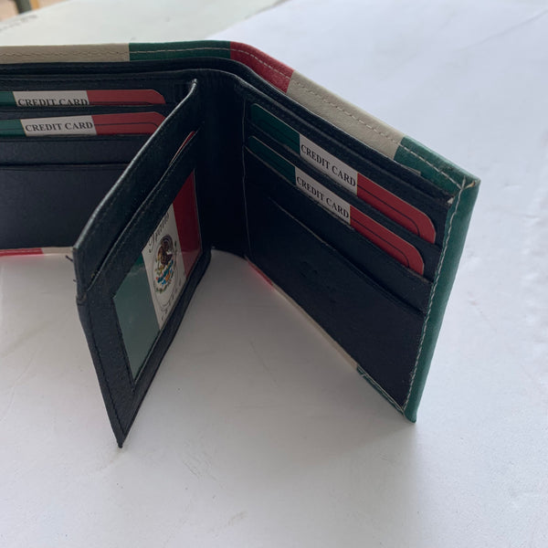 4.25" x 3.75" MEXICO FLAG WALLET LEATHER BIFOLD WALLET NEW-- FREE SHIPPING