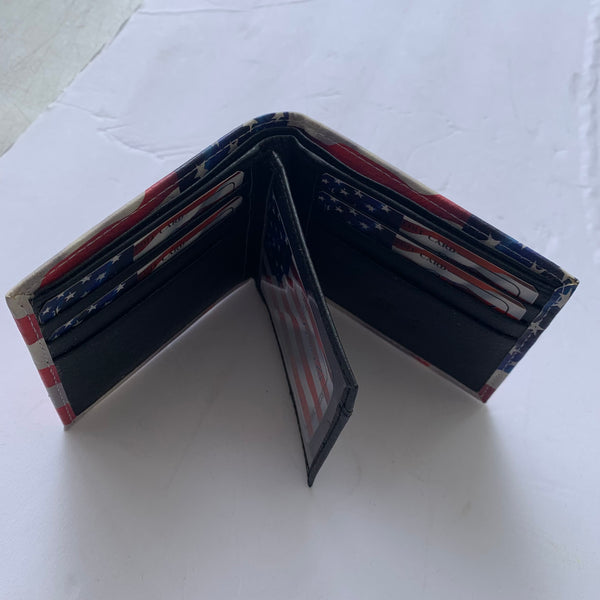 4.25" x 3.75" USA FLAG AMERICANA WALLET LEATHER BIFOLD WALLET NEW-- FREE SHIPPING