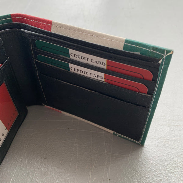 4.25" x 3.75" MEXICO FLAG WALLET LEATHER BIFOLD WALLET NEW-- FREE SHIPPING