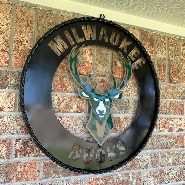 24" MILWAUKEE BUCKS WIDE BAND DISC STYLE METAL CUSTOM VINTAGE CRAFT TEAM SPORTS SIGN HANDMADE