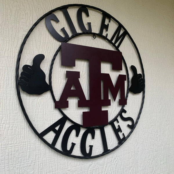 TEXAS A&M, GIGEM AGGIES THUMBS UP METAL CUSTOM VINTAGE CRAFT TEAM SIGN HANDMADE