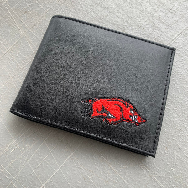 4.25" x 3.75" ARKANSAS RAZORBACKS CUSTOM LEATHER WALLET BIFOLD STYLE NEW-- FREE SHIPPING