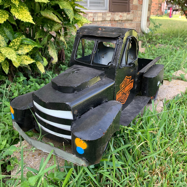 24" PICKUP TRUCK METAL ART FIGURINE OUTDOOR & INDOOR GARDEN WESTERN HOME DECOR HANDMADE NEW: 24"L x 12"W x 12" H