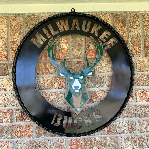 24" MILWAUKEE BUCKS WIDE BAND DISC STYLE METAL CUSTOM VINTAGE CRAFT TEAM SPORTS SIGN HANDMADE