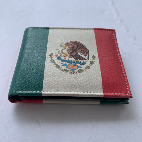 4.25" x 3.75" MEXICO FLAG WALLET LEATHER BIFOLD WALLET NEW-- FREE SHIPPING