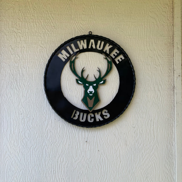 24" MILWAUKEE BUCKS WIDE BAND DISC STYLE METAL CUSTOM VINTAGE CRAFT TEAM SPORTS SIGN HANDMADE