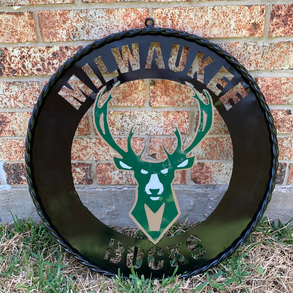 24" MILWAUKEE BUCKS WIDE BAND DISC STYLE METAL CUSTOM VINTAGE CRAFT TEAM SPORTS SIGN HANDMADE