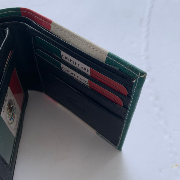 4.25" x 3.75" MEXICO FLAG WALLET LEATHER BIFOLD WALLET NEW-- FREE SHIPPING