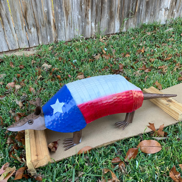 30",22",14",10" TEXAS FLAG ARMADILLO GARDEN ANIMAL SCULPTURE METAL DECOR ORNAMENT PATRIOTIC DECOR