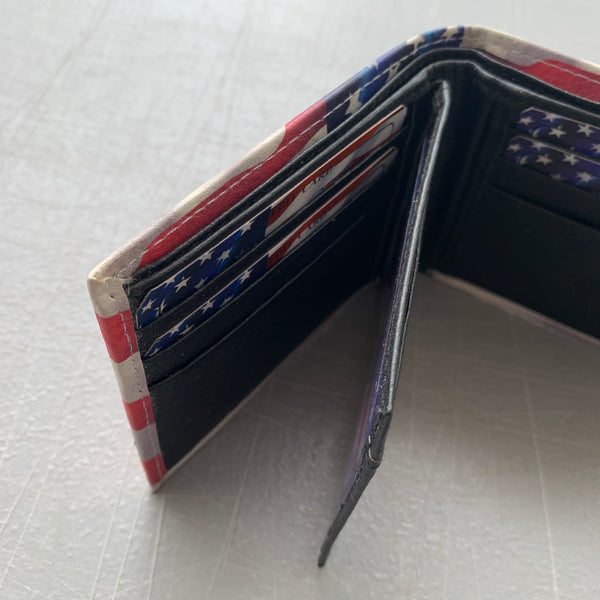 4.25" x 3.75" USA FLAG AMERICANA WALLET LEATHER BIFOLD WALLET NEW-- FREE SHIPPING