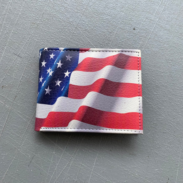 4.25" x 3.75" USA FLAG AMERICANA WALLET LEATHER BIFOLD WALLET NEW-- FREE SHIPPING