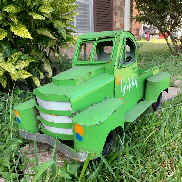 24" PICKUP TRUCK METAL ART FIGURINE OUTDOOR & INDOOR GARDEN WESTERN HOME DECOR HANDMADE NEW: 24"L x 12"W x 12" H