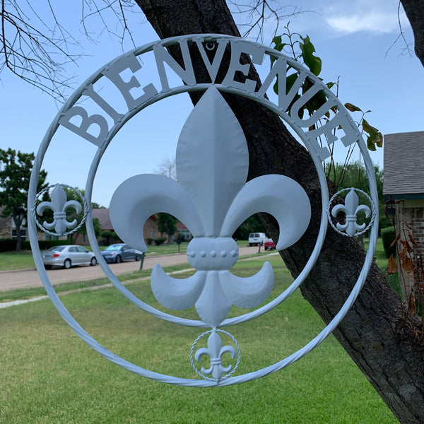 24", 32" GLOSS WHITE FLEUR DE LIS BIENVENUE METAL WALL ART WESTERN HOME DECOR