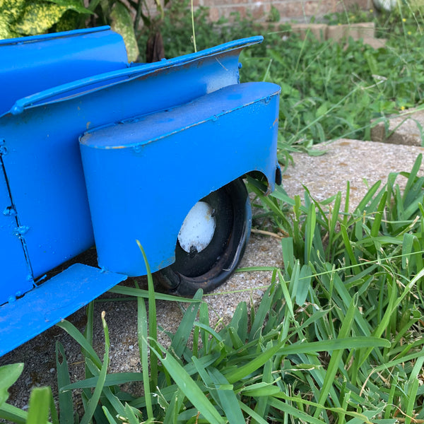24" PICKUP TRUCK METAL ART FIGURINE OUTDOOR & INDOOR GARDEN WESTERN HOME DECOR HANDMADE NEW: 24"L x 12"W x 12" H