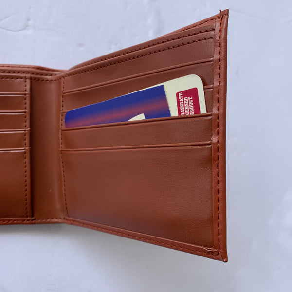 4.25" x 3.75" TEXAS WALLET LEATHER BIFOLD WALLET NEW-- FREE SHIPPING