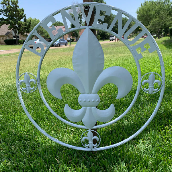 24", 32" GLOSS WHITE FLEUR DE LIS BIENVENUE METAL WALL ART WESTERN HOME DECOR